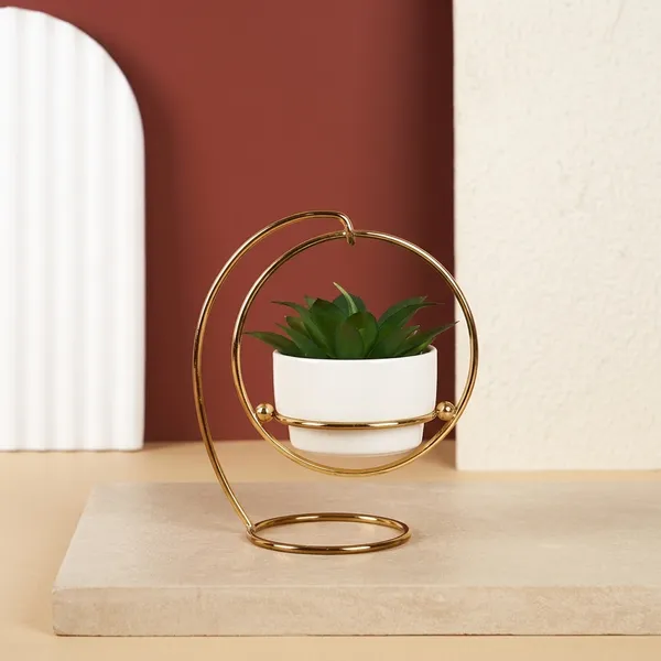 Gold_Metal_Hanging_Planter_For_Home_Decor
