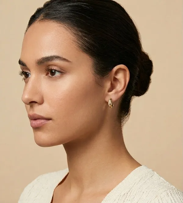 Gold_Alloy_Chunky_Hoop_Earrings_For_Women
