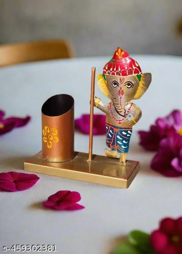 Iron_Decorative_Gold_Figurine_Showpiece