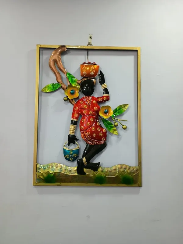Iron_Folk_Multicolor_Traditional_Indian_Woman_Figure_Wall_Art