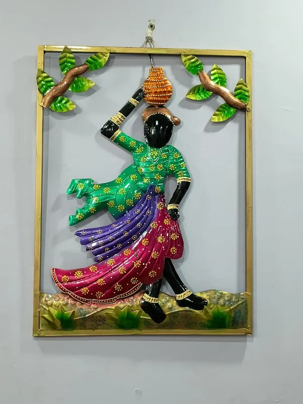 Iron_Folk_Multicolor_Traditional_Indian_Dancing_Figure_Wall_Art