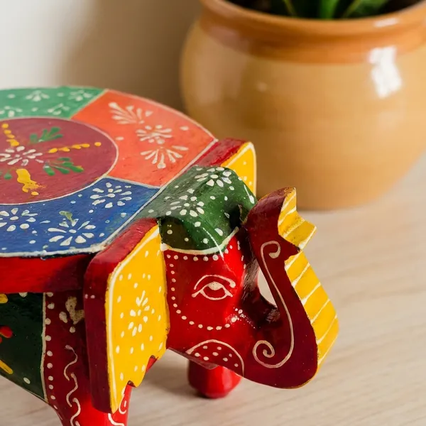 Wooden_Decorative_Elephant_Stool