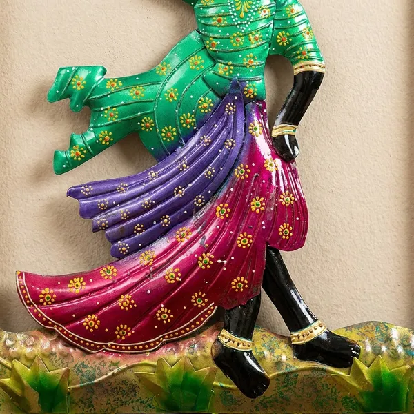Iron_Folk_Multicolor_Traditional_Indian_Dancing_Figure_Wall_Art
