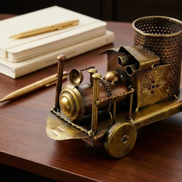 Iron_Vintage_Gold_Train_Engine_Desk_Organizer_Pen_Stand