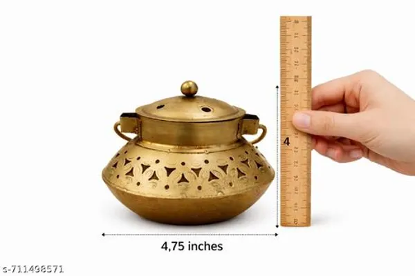 Iron_Decorative_Gold_Degchi_Table_Decor