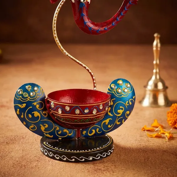 Iron_Decorative_Ganesh_Candle_Holder