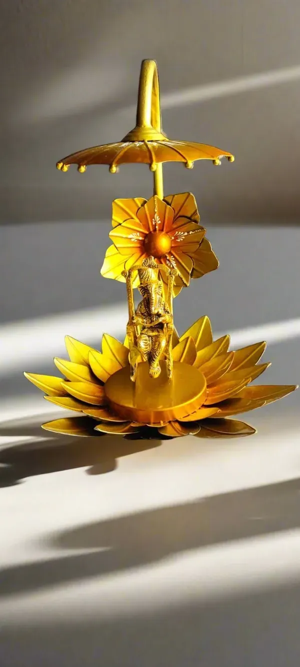 Iron_Gold_Lotus_Kamal_Decorative_Stand