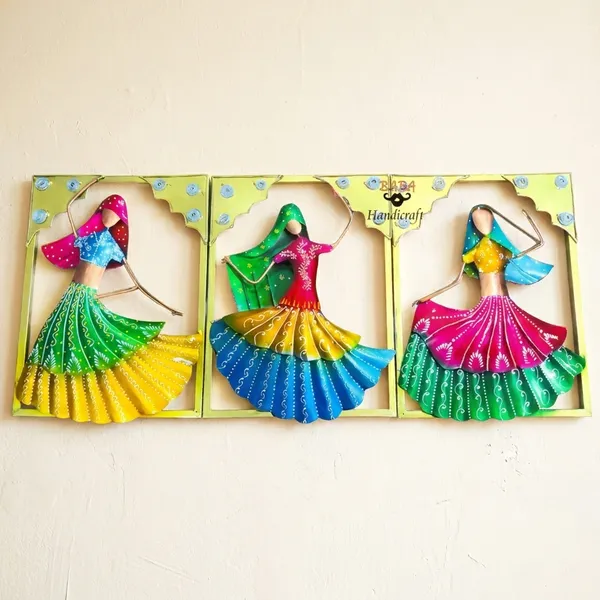 Iron_Folk_Multicolor_Dancing_Rajasthani_Women_Framed_Wall_Art