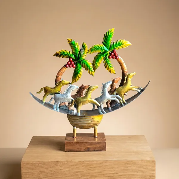 Iron_Gold_Seven_Running_Horses_Table_Decor