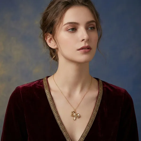 Gold_Tone_Butterfly_Pendant_Chain_Necklace