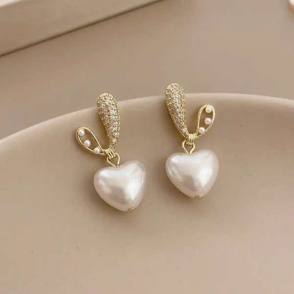 Gold_Tone_Crystal_Embellished_Heart_Drop_Earrings