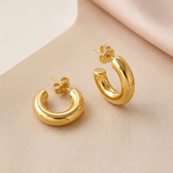 Gold_Tone_Chunky_Hoop_Earrings_for_Women