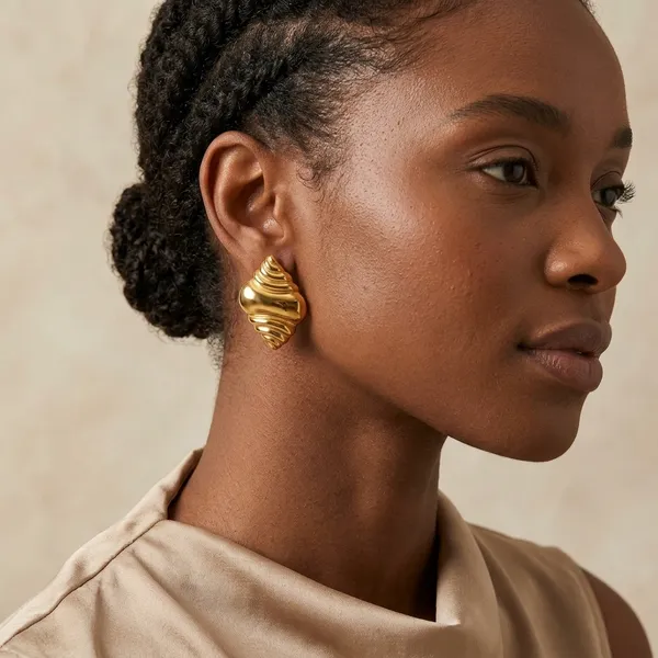 Gold_Tone_Twisted_Shell_Stud_Earrings