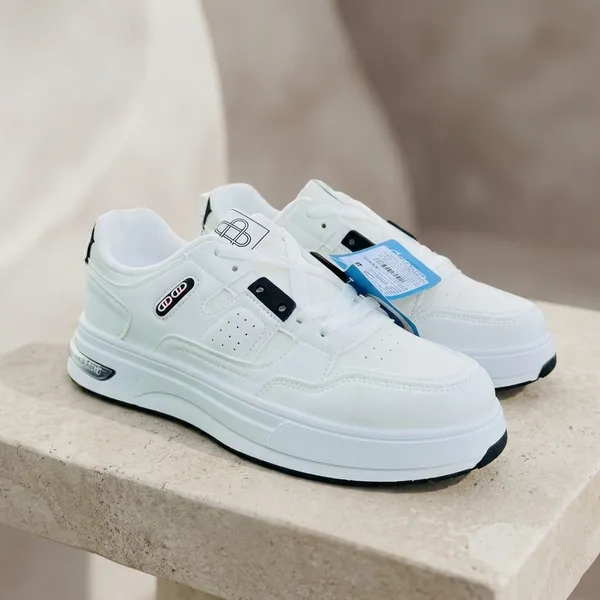 White_Thermoplastic_Rubber_Sole_Casual_Sneakers_For_Men