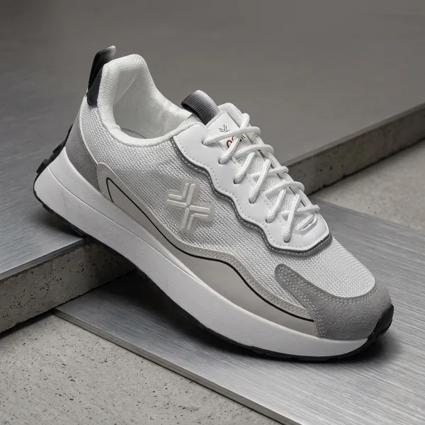 Grey_And_White_Thermoplastic_Rubber_Sole_Running_Sneakers_For_Men
