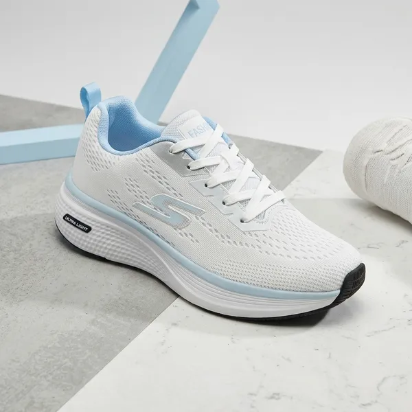 Blue_And_White_Thermoplastic_Rubber_Sole_Running_Shoes_For_Men