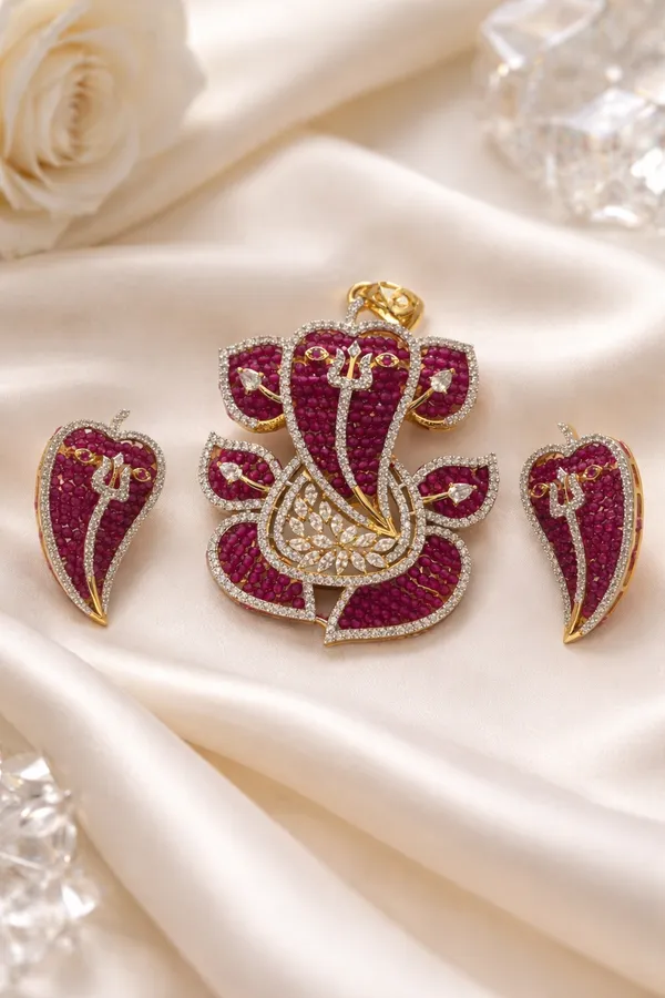 Ruby_Diamond_Ganesha_Pendant_and_Earring_Set