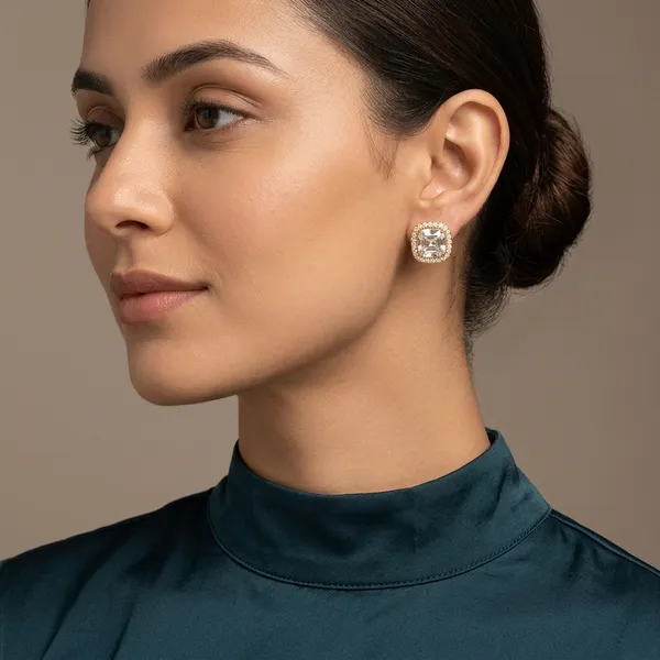 The_Classic_Cushion-Cut_Solitaire_Tops_In_Gold