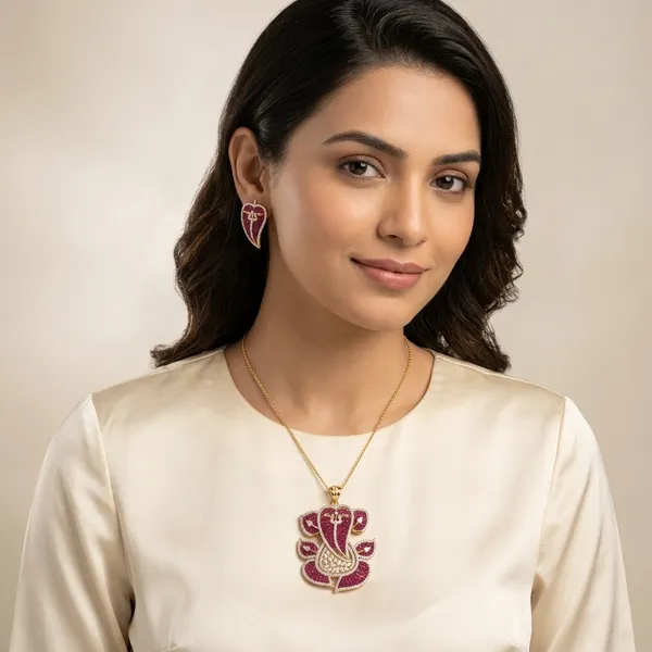 Ruby_Diamond_Ganesha_Pendant_and_Earring_Set