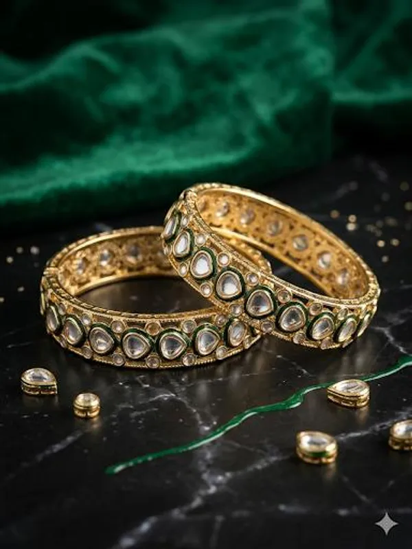 Jadau_Kundan_Bangle_Pair_with_Green_Meenakari_Borders