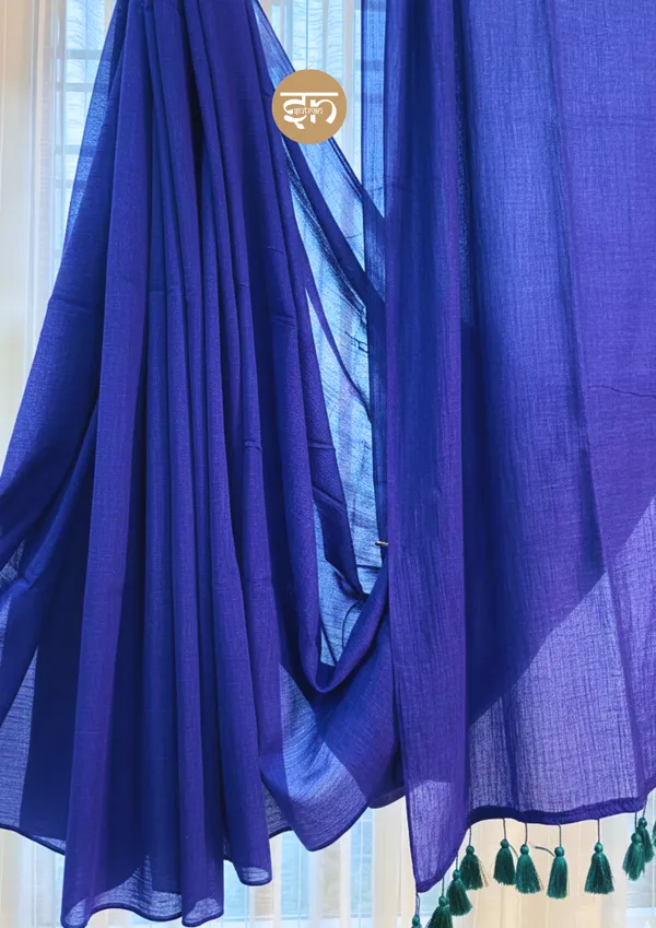 Bare_Elegance:_Royal_Blue_Mul_Cotton_Saree_For_Women