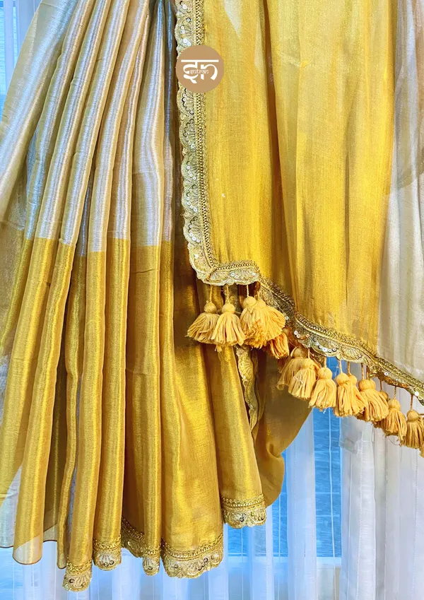 Sohagi_Taradhuli:_Silver_&_Golden_Dual-Tone_Tissue_Saree_For_Women