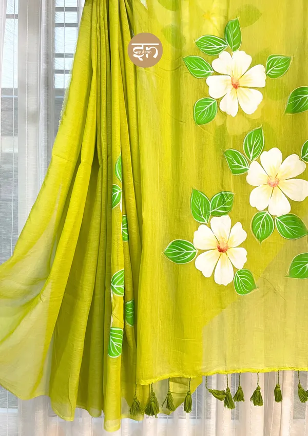 Ever_Blooming:_Green_&_White_Mul_Cotton_Saree_With_Hand-Painted_Work_For_Women