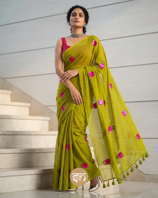 Bloomari:_Green_Pure_Mul_Cotton_Saree_with_Delicate_Tulip_Sequins_Work
