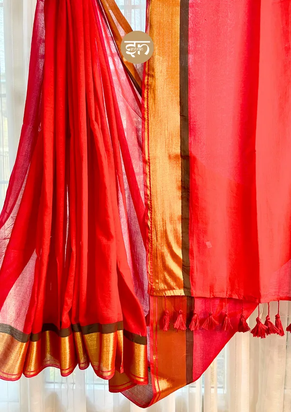 Anuragini:_Red_&_Golden_Mul_Cotton_Saree_For_Women