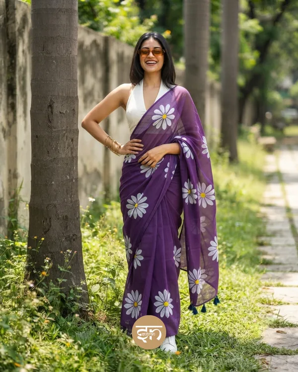 Daily_Daisy:_Purple_&_White_Mul_Cotton_Saree_With_Hand-Painted_Work_For_Women