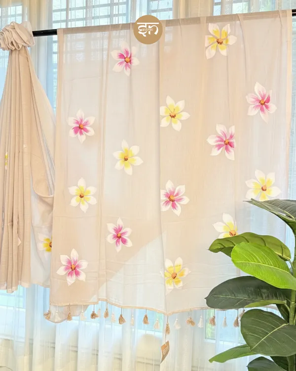 Ever_Blooming:__Beige_Mul_Cotton_Saree_With_Hand-Painted_Work_For_Women