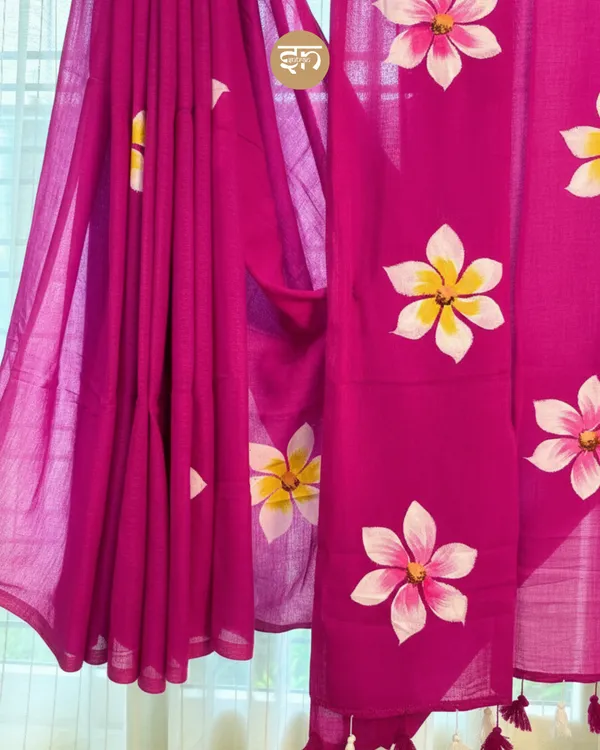 Ever_Blooming:__Magenta_Mul_Cotton_Saree_With_Hand-Painted_Work_For_Women