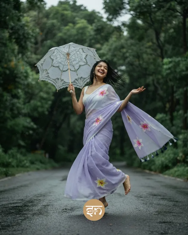Ever_Blooming:_Lavender_Mul_Cotton_Saree_With_Hand-Painted_Work_For_Women