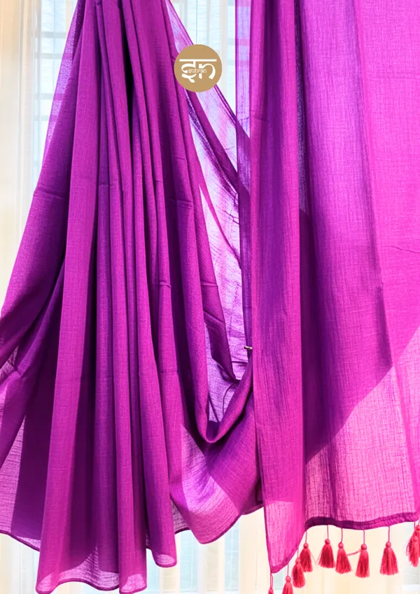 Bare_Elegance:_Magenta_Mul_Cotton_Saree_For_Women