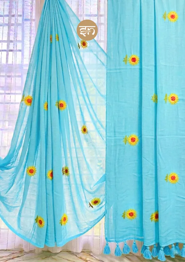 Sooraj_Ki_Bahoon_Mein:_Sky_Blue_Pure_Mul_Cotton_Saree_with_Beautiful_Sunflower_Embroidery_Work