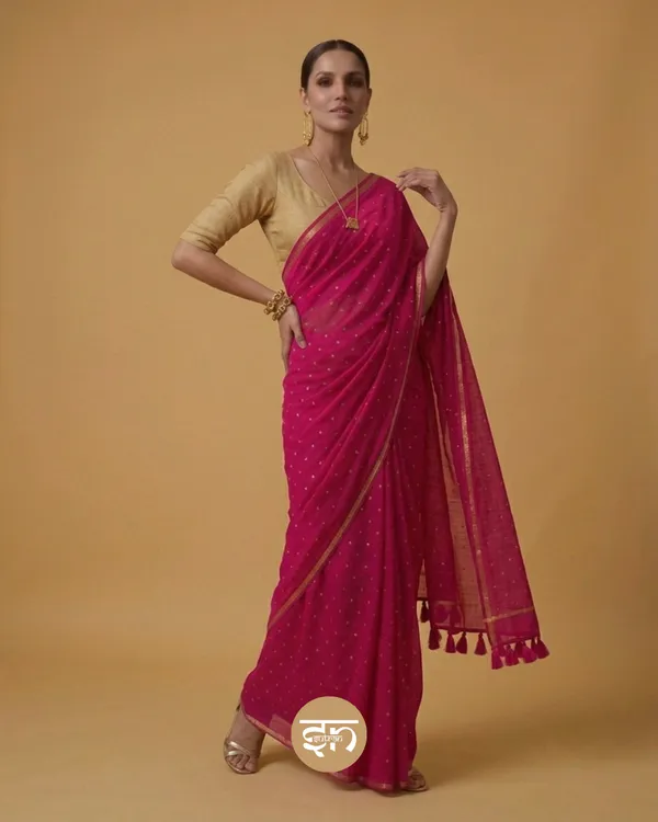 Leher:_Dark_Pink_Mul_Cotton_Saree_with_All-Over_Golden_Dots
