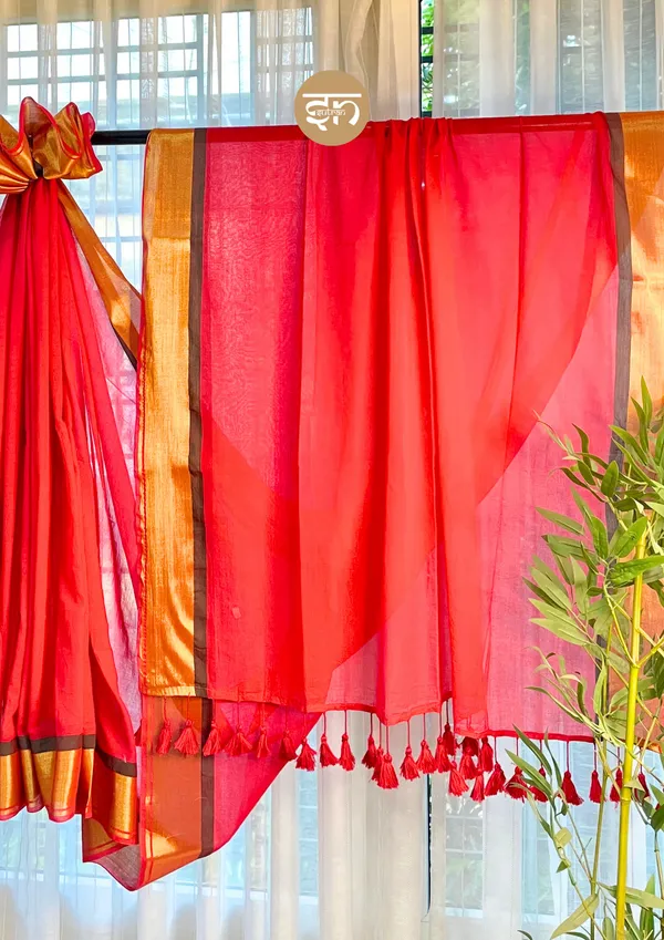 Anuragini:_Red_&_Golden_Mul_Cotton_Saree_For_Women