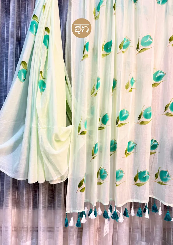 Rang_Rang_Mein:_White_&_Green_Mul_Cotton_Saree_With_Hand-Painted_Work_For_Women