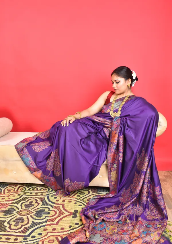 The_Autumn_Amethyst:_Imperial_purple_Mulberry_silk_saree_with_vibrant_autumn_Chinar_leaves