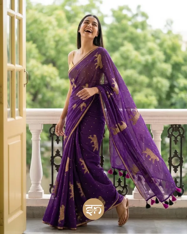 Swarna_Cheetah:_Purple_Pure_Mul_Cotton_Saree_with_Delicate_Cheetah_Printed_Work