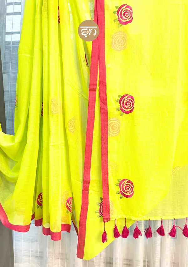 Seli_Fulkari:_Lime_Green_Pure_Mul_Cotton_Saree_With_Embroidery_Work_For_Women