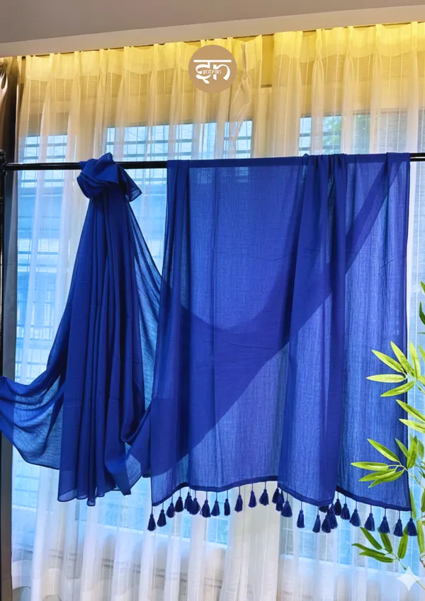 Bare_Elegance:_Royal_Blue_Mul_Cotton_Saree_For_Women