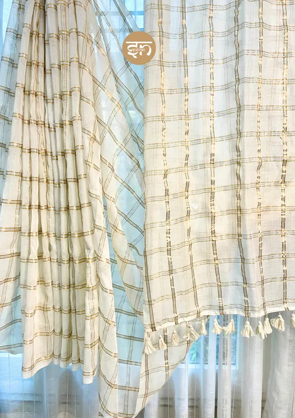 Zarisaaz:_White_&_Golden_Mul_Cotton_Sitar_Box_Saree_For_Women