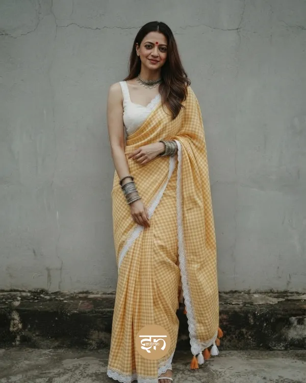 Feather_Loom_Threads:_Yellow_Ochre_Pure_Mul_Cotton_Gingham_Saree_with_Lace_Border