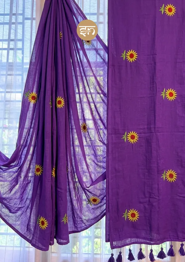 Sooraj_ki_Bahoon_Mein:_Purple_Sunflower_Embroidered_Mul_Cotton_Saree_For_Women
