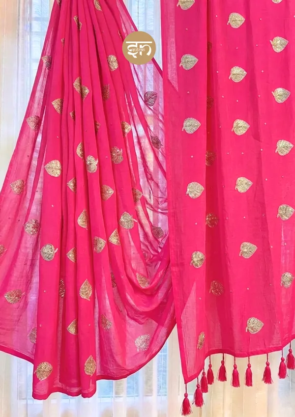 Moonlit_Leaves:_Pink_Pure_Mul_Cotton_Saree_with_Elegant_Leaf_Sequin_Embroidery_Work