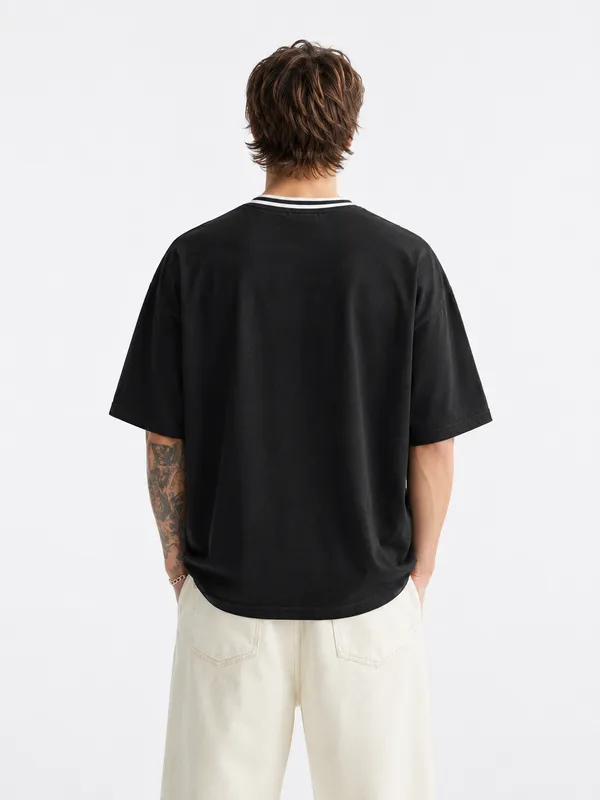 Boston_V_Neck_Casual_Tshirt