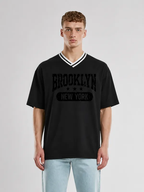 Brooklyn_Ny_V_Neck_T_Shirt_Black