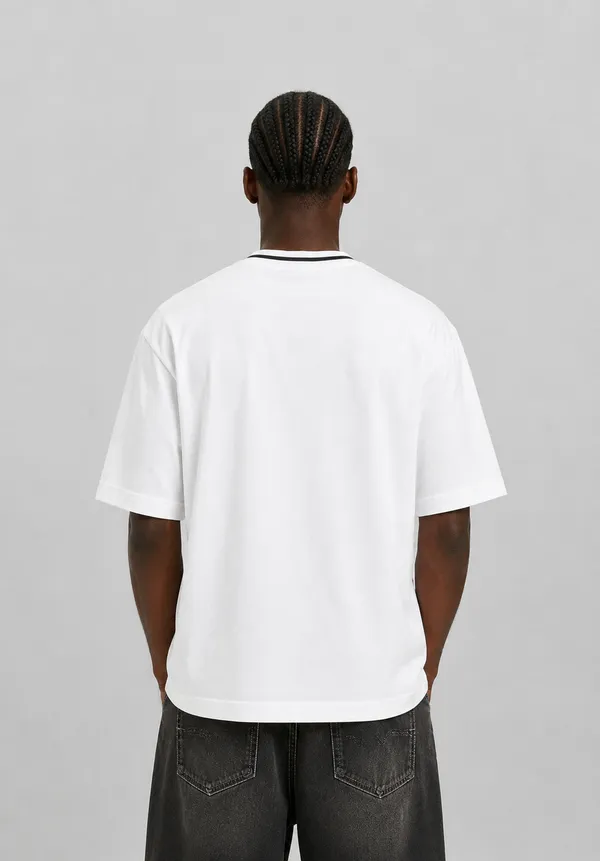 White_Classic_Chicago_Bull_V_Neck_T_Shirt