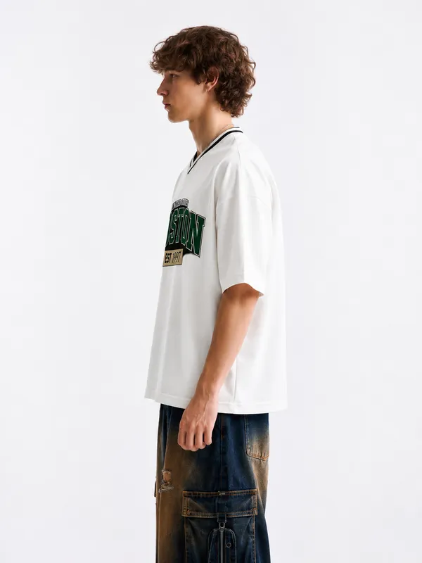 White_Us_Boston_V_Neck_Oversized_T_Shirt